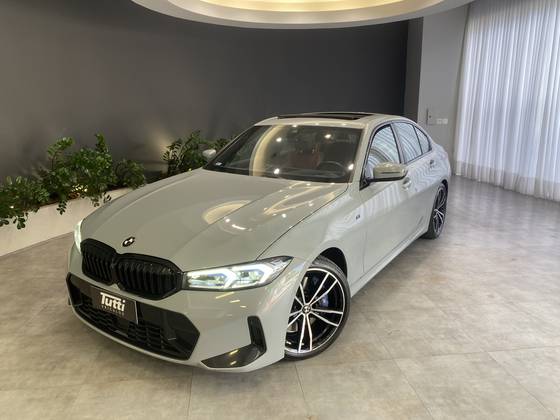 BMW 320i 2.0 16V TURBO FLEX M SPORT AUTOMÁTICO BMW 320i 2.0 16V TURBO FLEX M SPORT AUTOMÁTICO